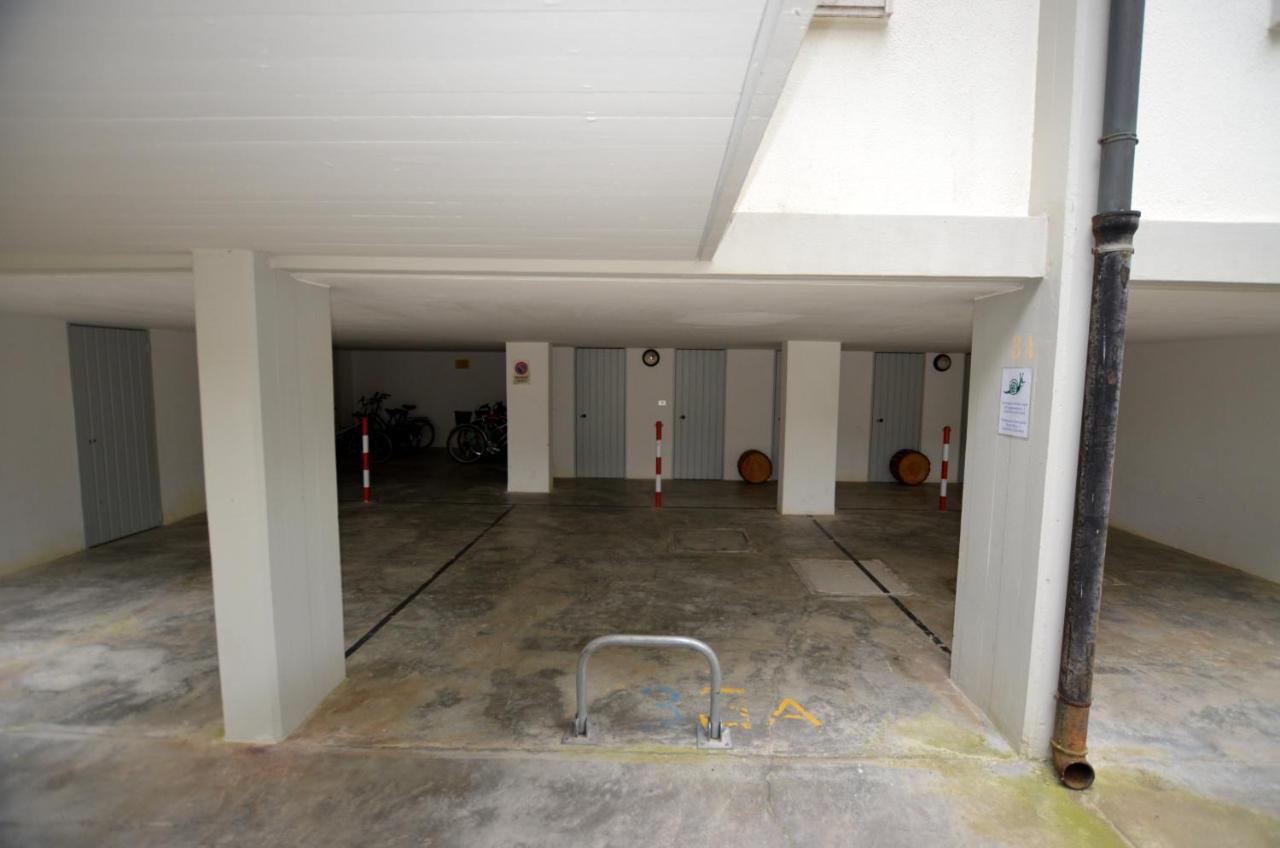 Lignano With Pool Apartment Lignano Sabbiadoro Luaran gambar
