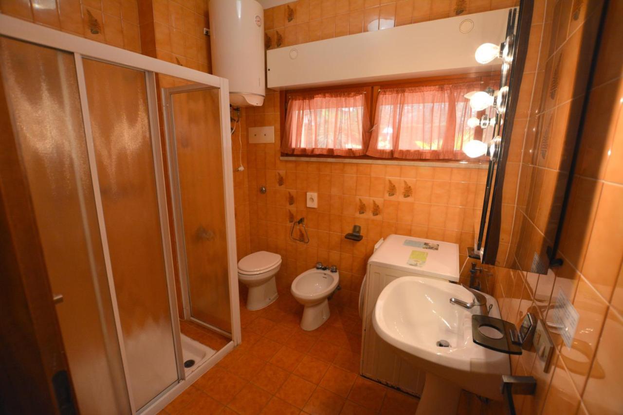 Lignano With Pool Apartment Lignano Sabbiadoro Luaran gambar